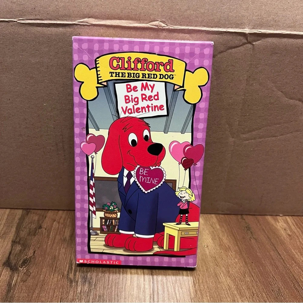 Scholastic Clifford VHS Set